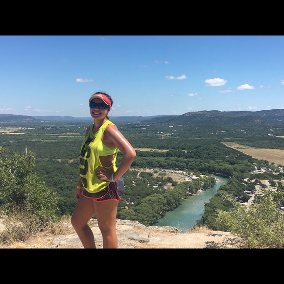 Meet your Posher, Christine - Picture 1 of 1